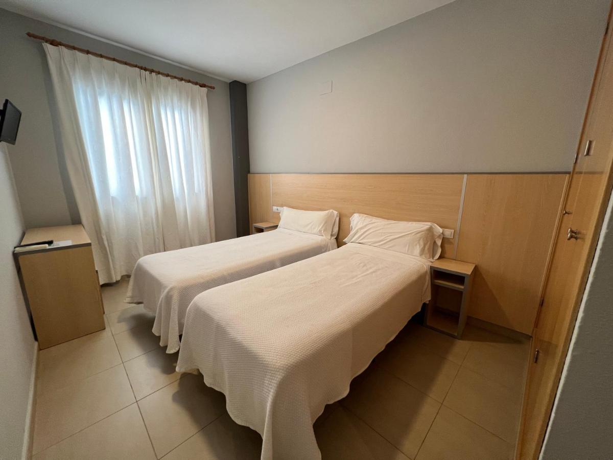 Hostal Manuela Punta Umbria Bagian luar foto