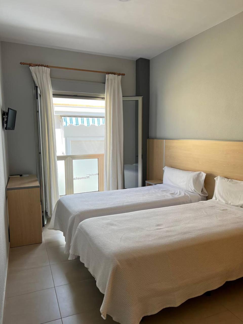Hostal Manuela Punta Umbria Bagian luar foto