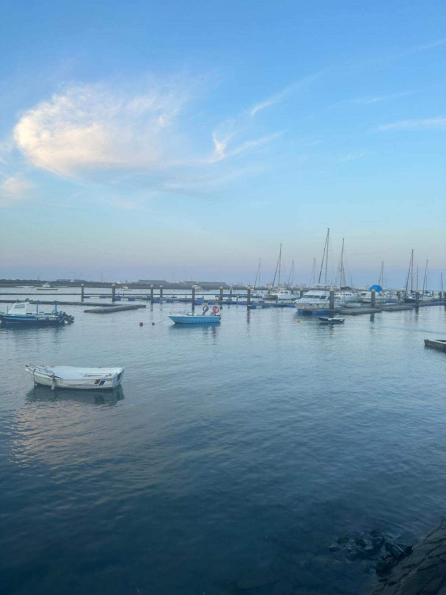 Hostal Manuela Punta Umbria Bagian luar foto