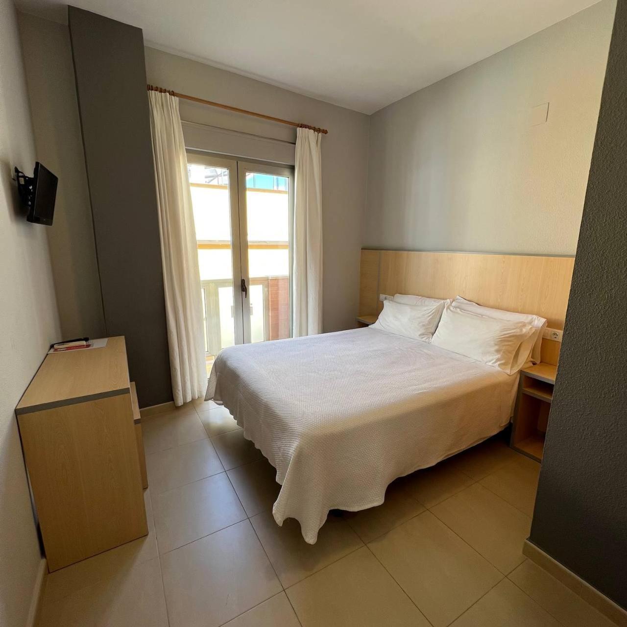 Hostal Manuela Punta Umbria Bagian luar foto