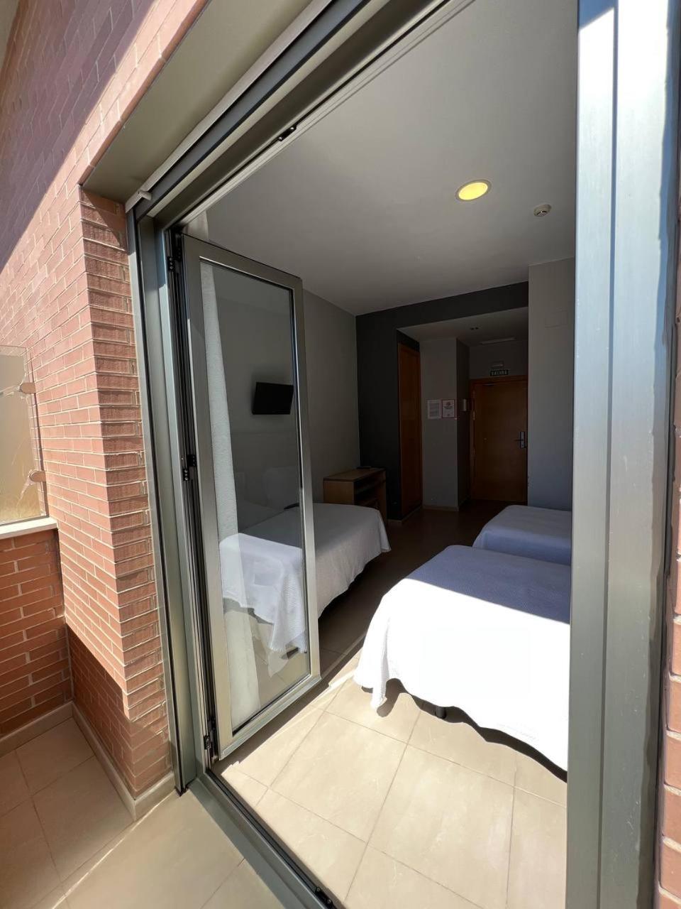Hostal Manuela Punta Umbria Bagian luar foto