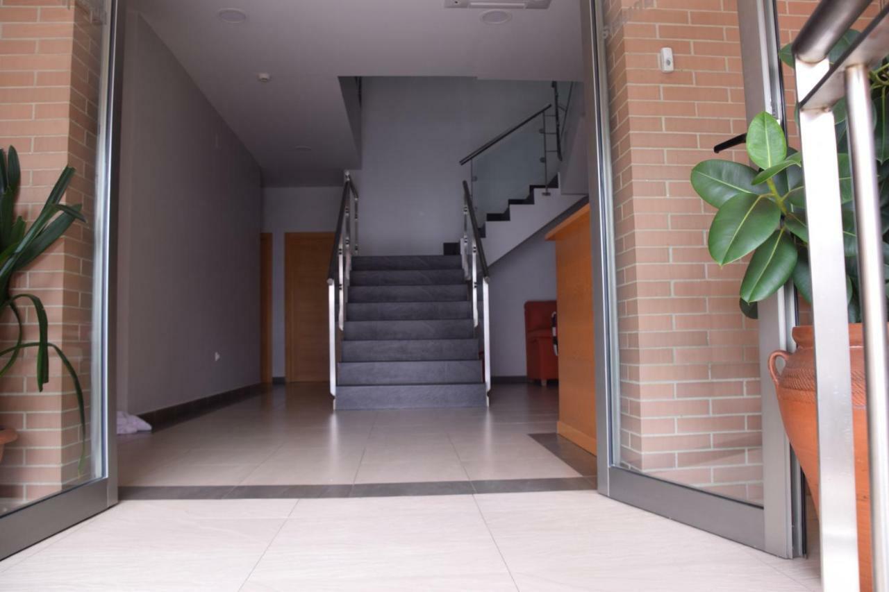 Hostal Manuela Punta Umbria Bagian luar foto